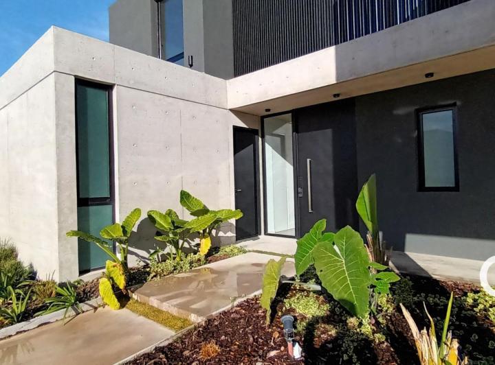Casa · 276m² · 8 Ambientes