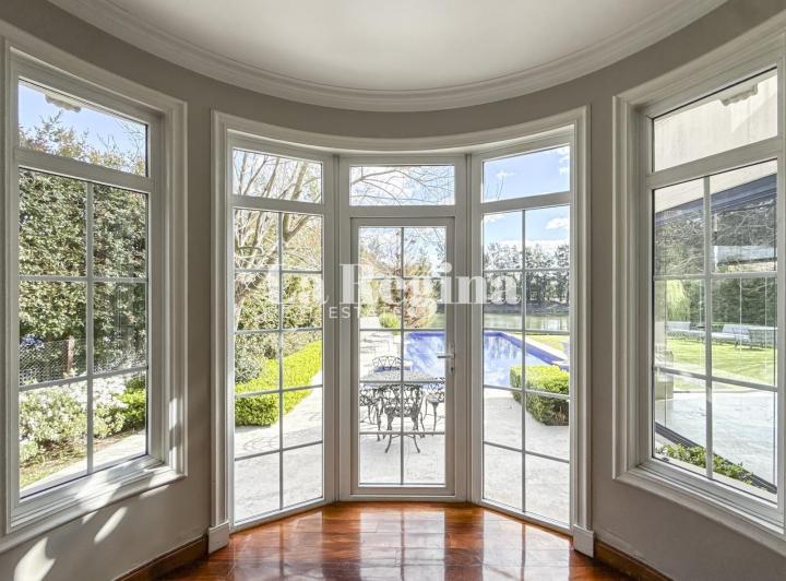 Casa · 750m² · 10 Ambientes