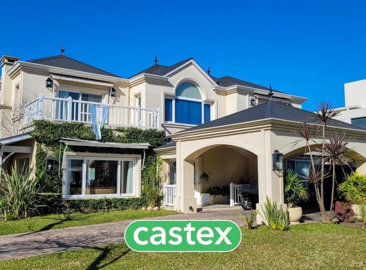 Casa · 320m² · 7 Ambientes · 1 Cochera