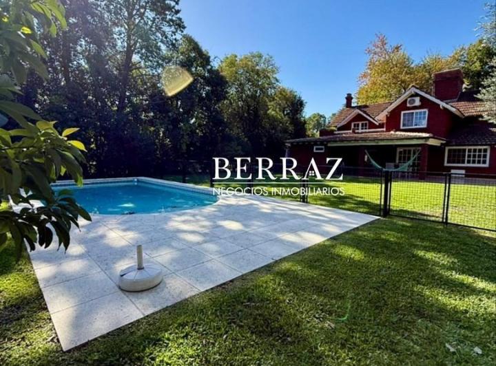 Casa · 223m² · 5 Ambientes · 3 Cocheras