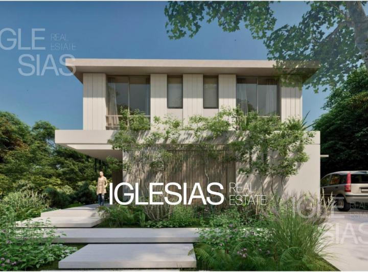 Casa · 258m² · 6 Ambientes · 1 Cochera
