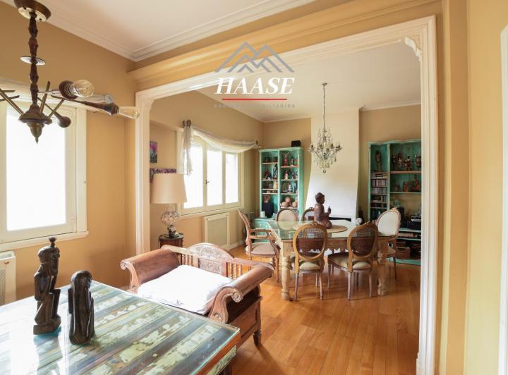 Casa · 160m² · 5 Ambientes · 1 Cochera