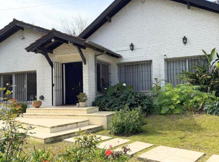 Casa · 271m² · 5 Ambientes