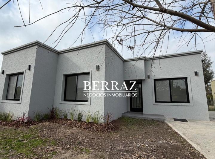 Casa · 170m² · 5 Ambientes · 1 Cochera