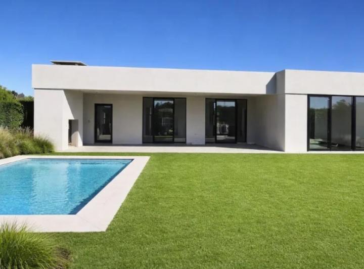 Casa · 150m² · 5 Ambientes · 2 Cocheras