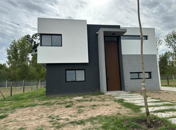 Casa · 187m² · 5 Ambientes