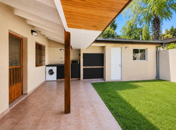 Casa · 107m² · 6 Ambientes