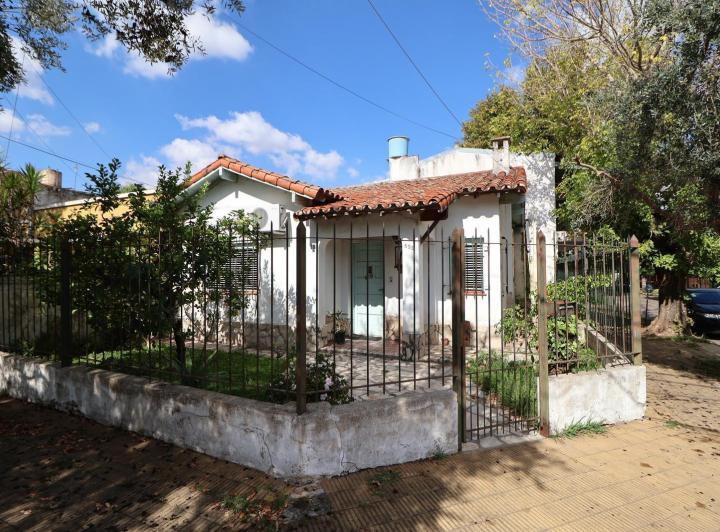 Casa · 121m² · 5 Ambientes · 1 Cochera