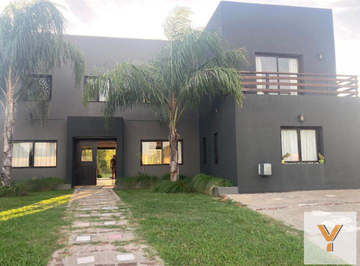 Casa · 292m² · 6 Ambientes