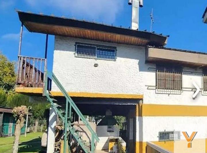 Casa · 500m² · 8 Ambientes