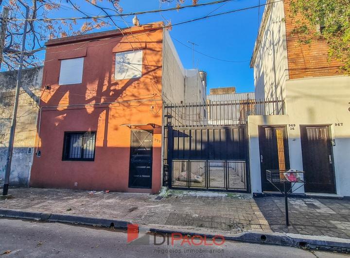 Casa · 136m² · 5 Ambientes · 2 Cocheras