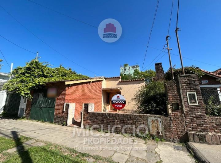 Casa · 84m² · 5 Ambientes · 1 Cochera