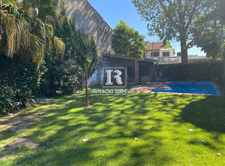 Casa · 23294m² · 6 Ambientes · 3 Cocheras