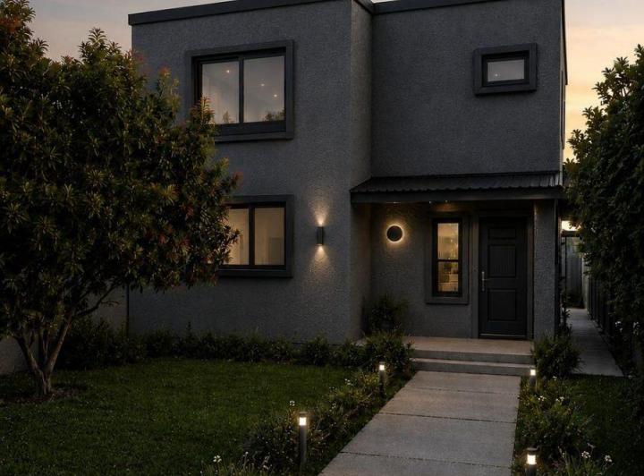 Casa · 200m² · 5 Ambientes · 3 Cocheras