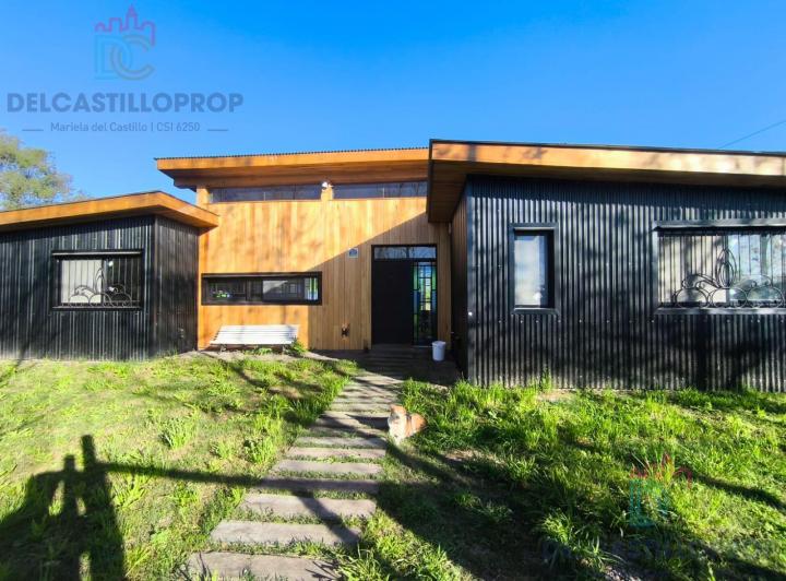 Casa · 130m² · 5 Ambientes · 1 Cochera