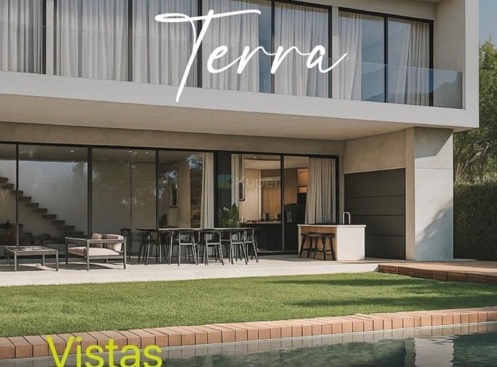 Casa · 334m² · 6 Ambientes · 2 Cocheras