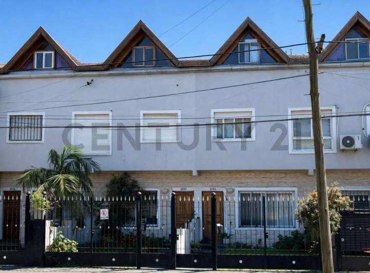 Casa · 136m² · 5 Ambientes · 1 Cochera