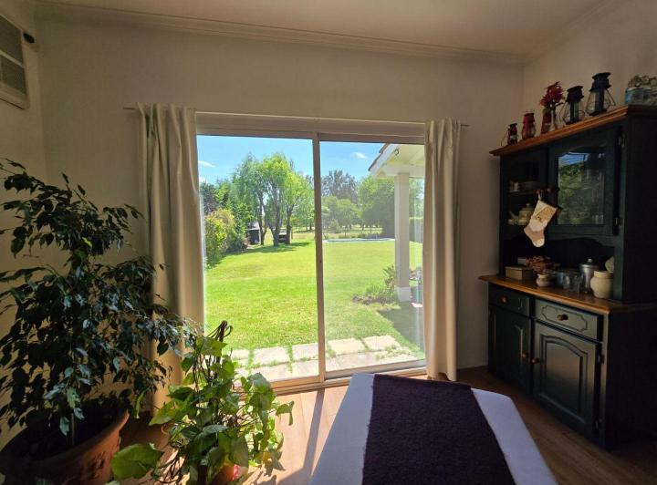 Casa · 235m² · 5 Ambientes · 4 Cocheras