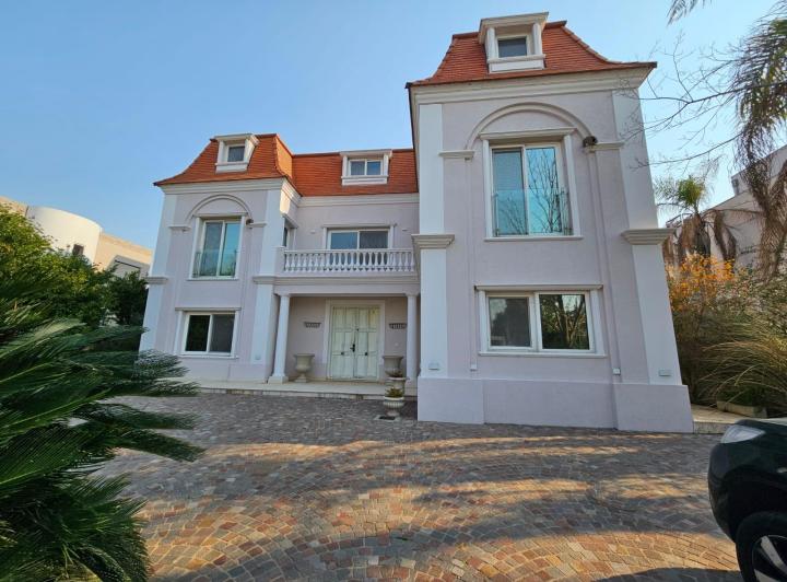 Casa · 499m² · 10 Ambientes