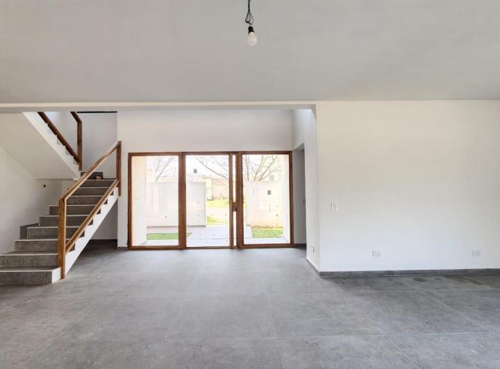 Casa · 262m² · 5 Ambientes