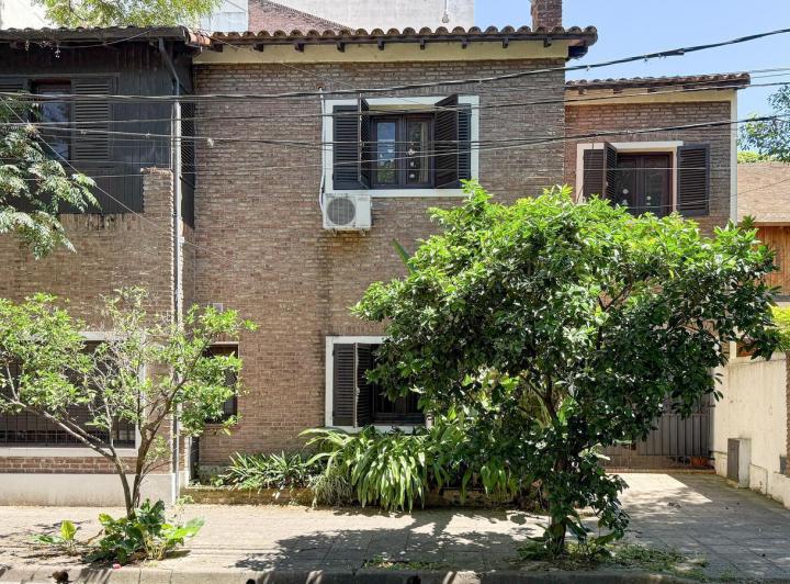 Casa · 204m² · 5 Ambientes · 3 Cocheras
