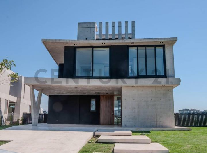 Casa · 429m² · 7 Ambientes