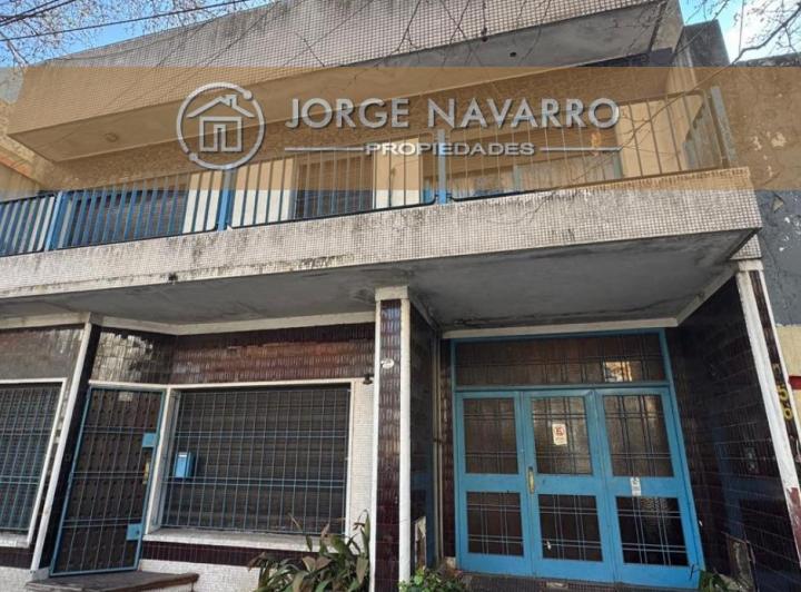 Casa · 217m² · 5 Ambientes · 1 Cochera