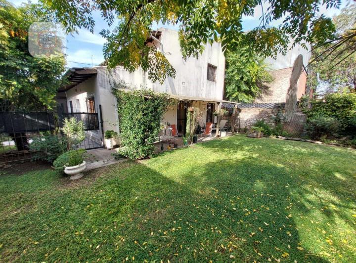 Casa · 170m² · 5 Ambientes · 1 Cochera