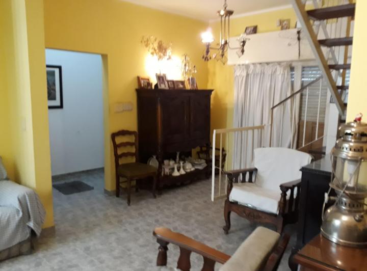 Casa · 101m² · 6 Ambientes · 1 Cochera