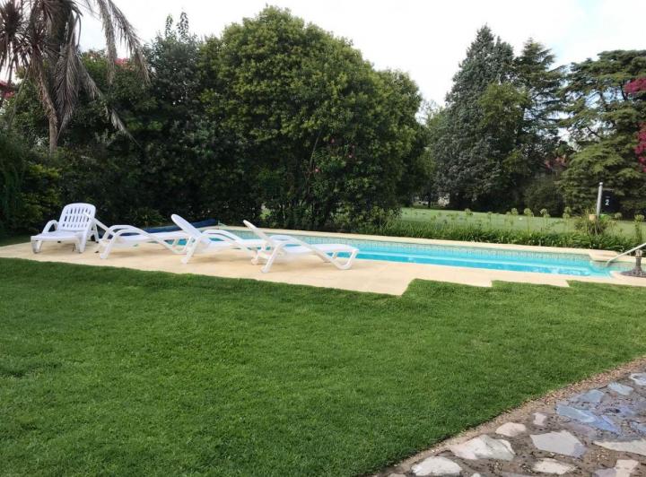 Casa · 180m² · 5 Ambientes