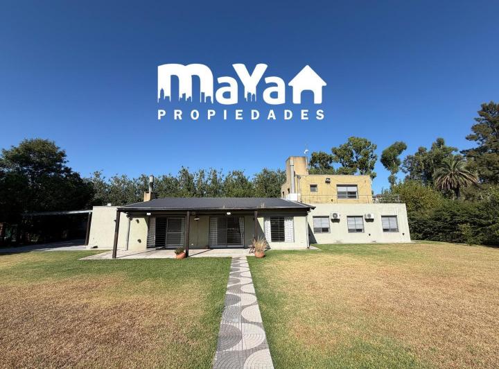 Casa · 302m² · 5 Ambientes · 2 Cocheras