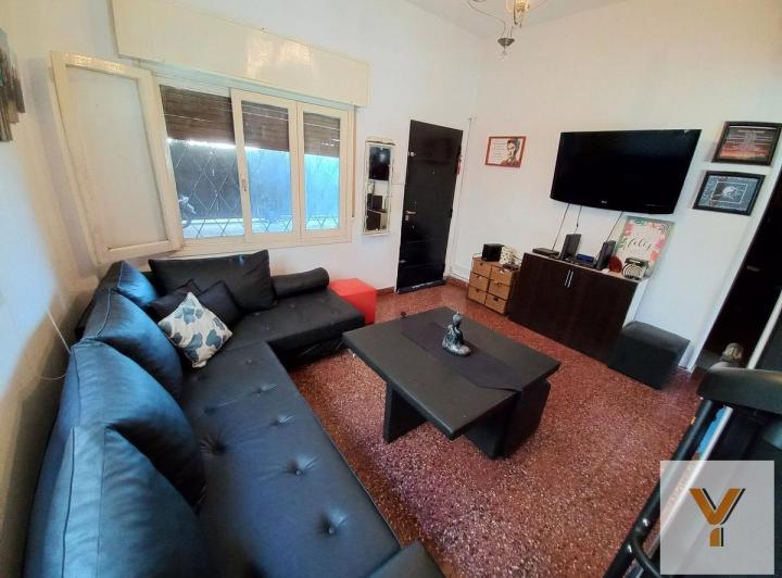 Casa · 155m² · 5 Ambientes · 2 Cocheras