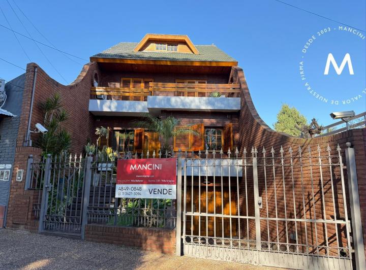 Casa · 267m² · 5 Ambientes · 7 Cocheras