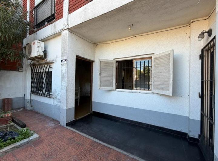 Casa · 200m² · 5 Ambientes