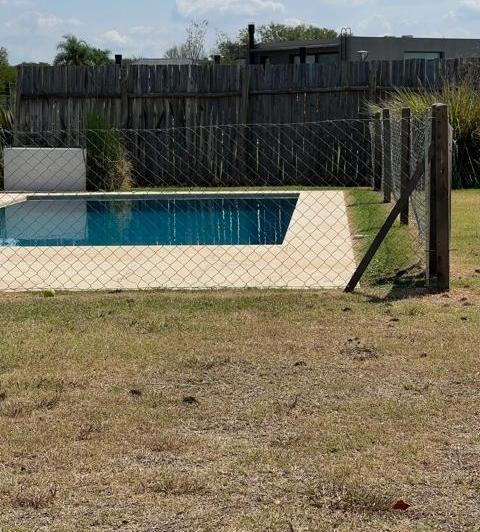 Casa · 520m² · 5 Ambientes · 2 Cocheras