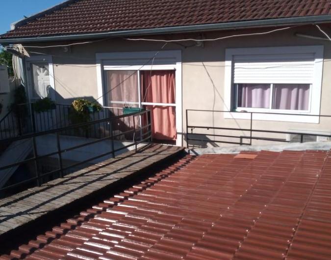 Casa · 245m² · 12 Ambientes · 4 Cocheras