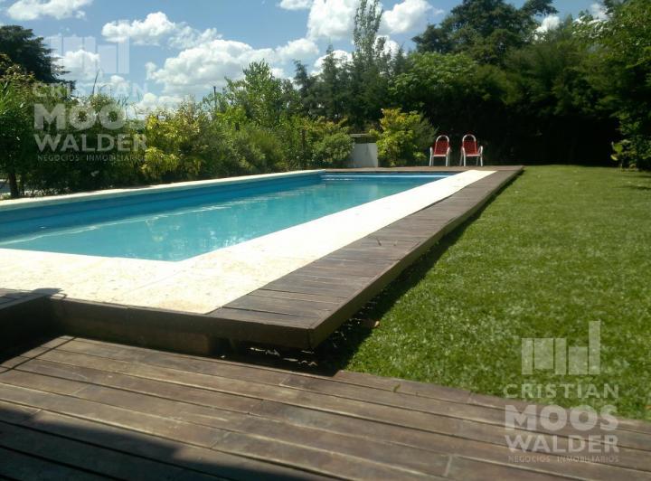 Casa · 320m² · 6 Ambientes