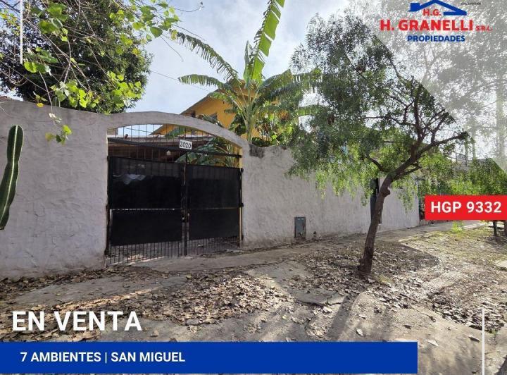 Casa · 200m² · 7 Ambientes · 1 Cochera