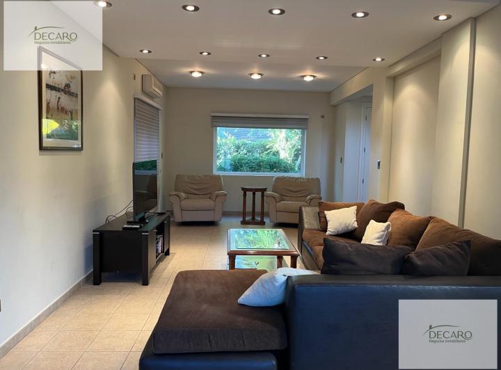 Casa · 274m² · 5 Ambientes