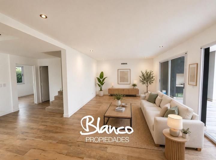 Casa · 180m² · 5 Ambientes · 1 Cochera