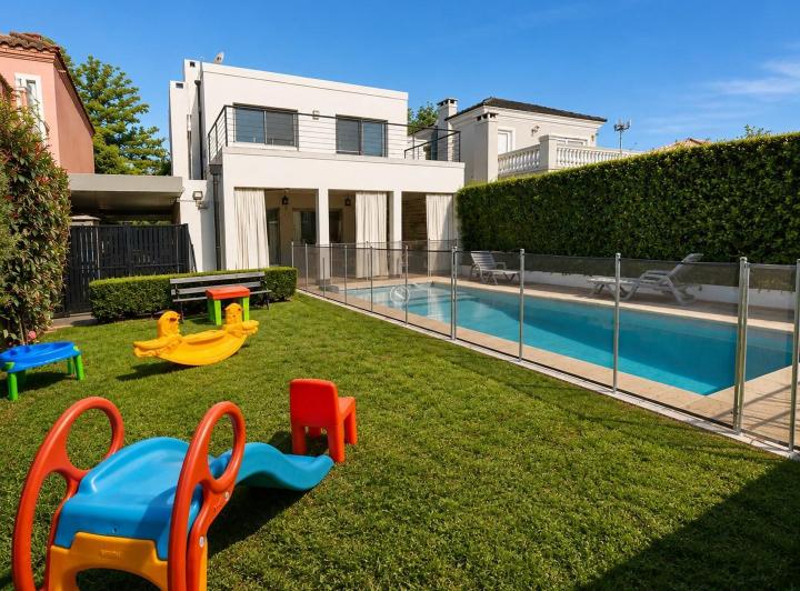 Casa · 118m² · 5 Ambientes · 1 Cochera