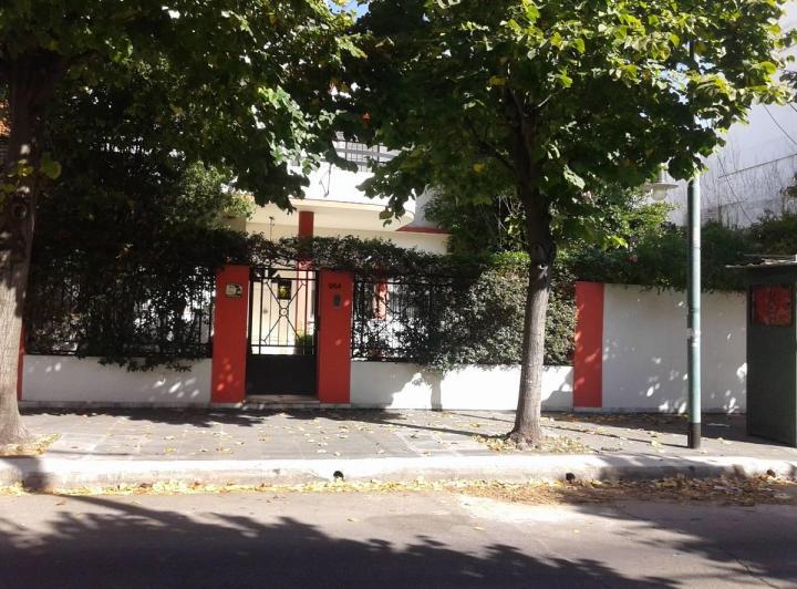 Casa · 400m² · 9 Ambientes