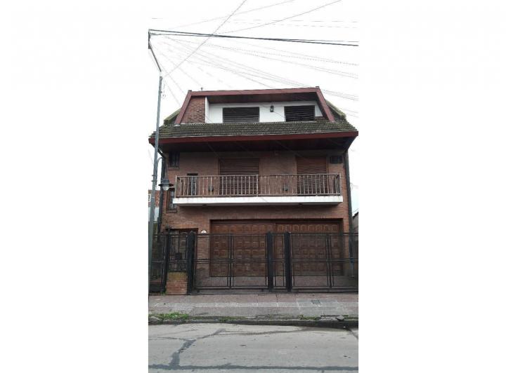 Casa · 299m² · 5 Ambientes