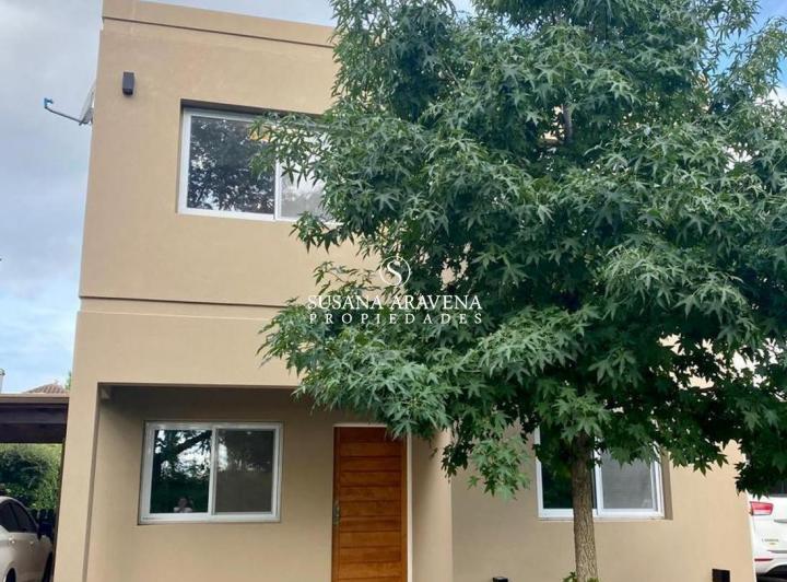 Casa · 122m² · 5 Ambientes · 3 Cocheras