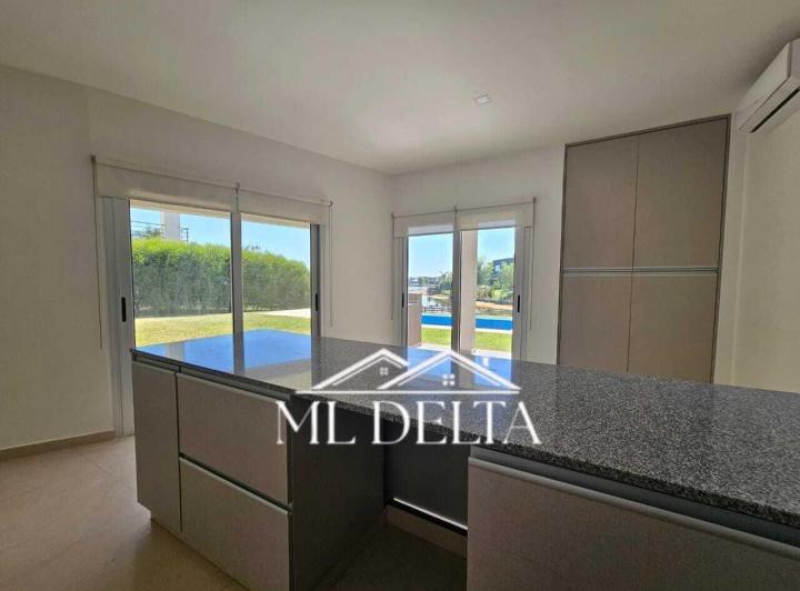 Casa · 270m² · 5 Ambientes