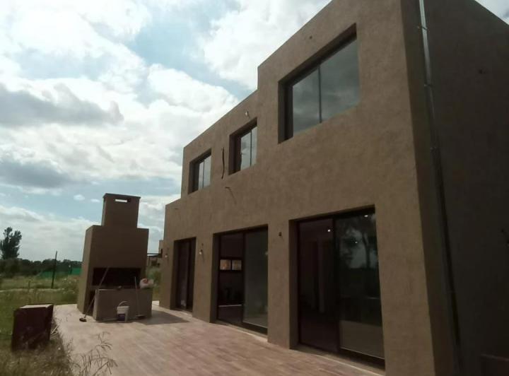 Casa · 175m² · 6 Ambientes