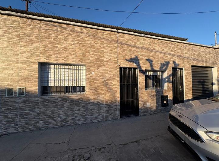 Casa · 180m² · 7 Ambientes · 1 Cochera