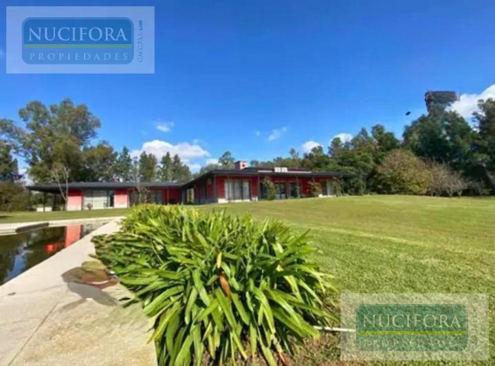 Casa · 400m² · 5 Ambientes