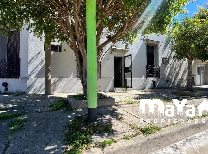 Casa · 152m² · 6 Ambientes · 1 Cochera