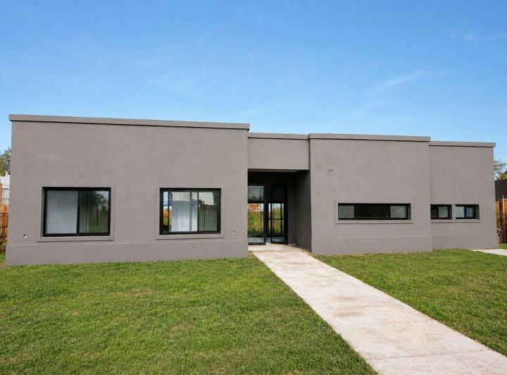 Casa · 173m² · 4 Ambientes · 2 Cocheras